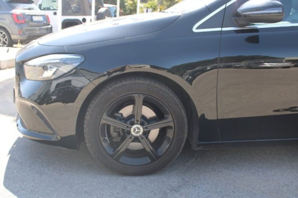 Mercedes-Benz Classe B usata a Lecce (4)