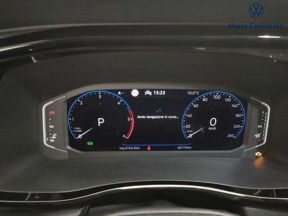 Volkswagen Multivan usata a Varese (14)