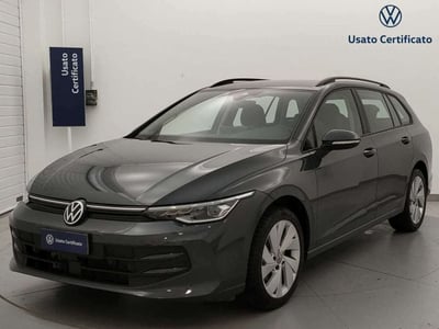 Volkswagen Golf Variant 1.5 etsi Life 115cv dsg del 2024 usata a Gallarate