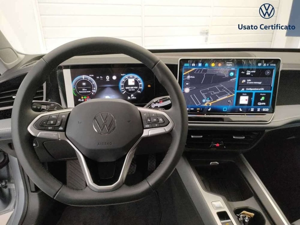 Volkswagen Passat Variant nuova a Varese (12)