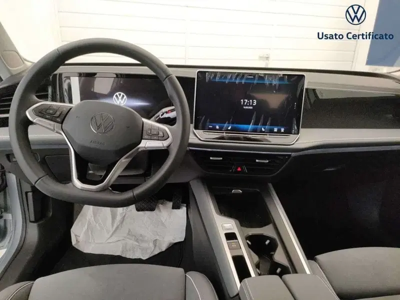 Volkswagen Passat Variant nuova a Varese (15)