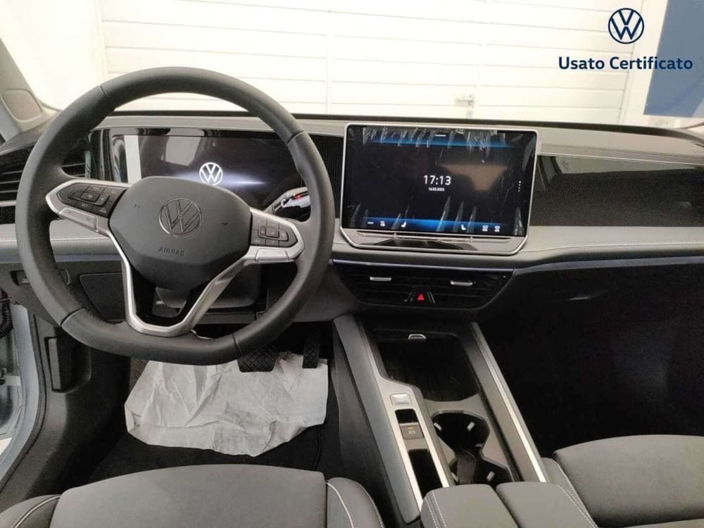 Volkswagen Passat Variant nuova a Varese (15)