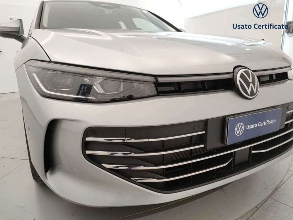 Volkswagen Passat Variant nuova a Varese (6)