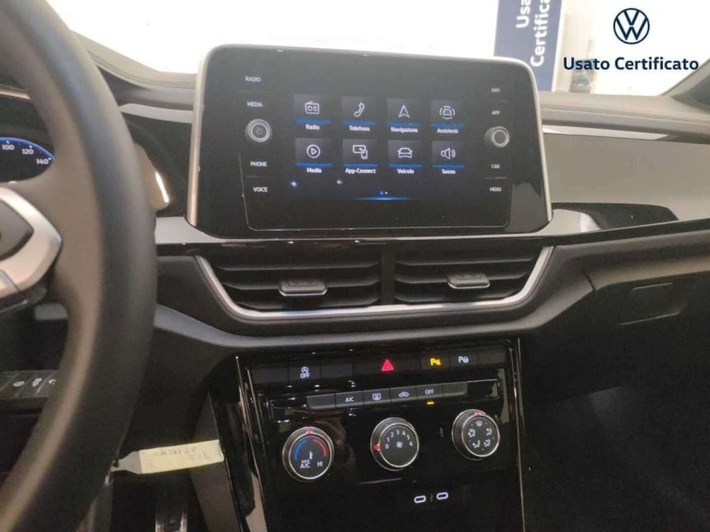 Volkswagen T-Roc usata a Varese (13)