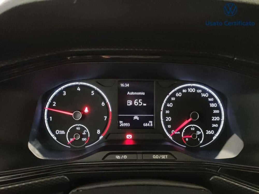 Volkswagen T-Cross usata a Varese (14)