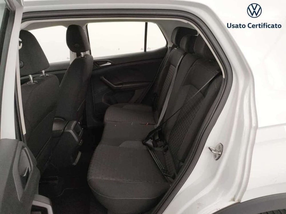 Volkswagen T-Cross usata a Varese (11)