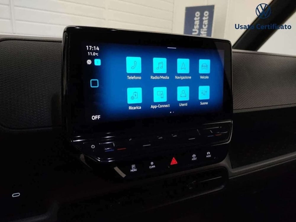 Volkswagen ID.Buzz usata a Varese (11)