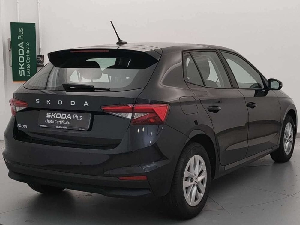 Skoda Fabia usata a Varese (5)