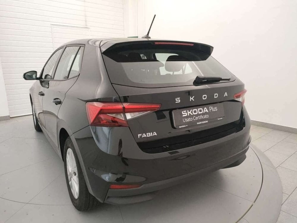 Skoda Fabia usata a Varese (8)