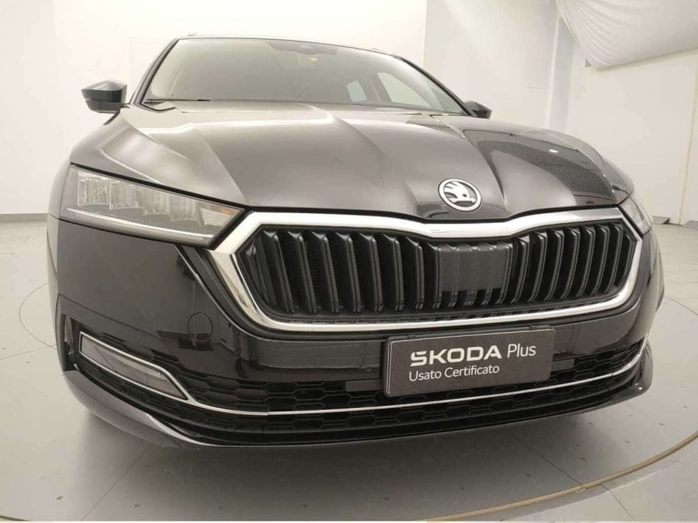 Skoda Octavia Station Wagon usata a Varese (6)