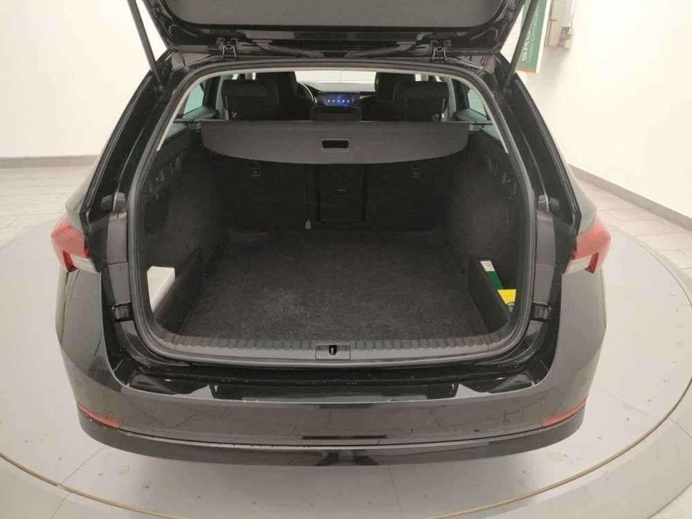 Skoda Octavia Station Wagon usata a Varese (9)