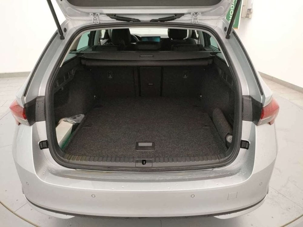 Skoda Octavia Station Wagon usata a Varese (11)