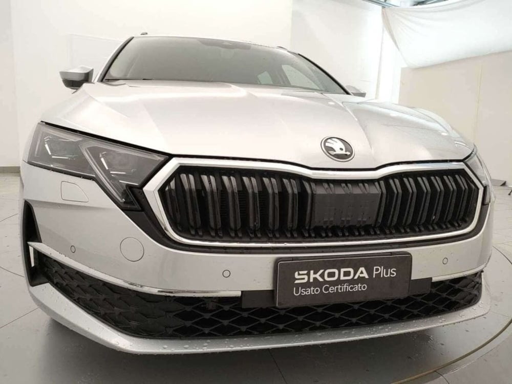Skoda Octavia Station Wagon usata a Varese (6)