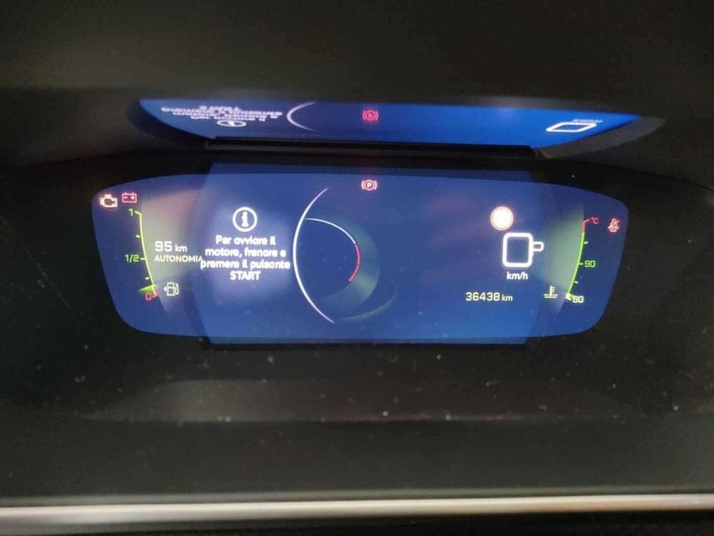 Peugeot 2008 usata a Varese (14)