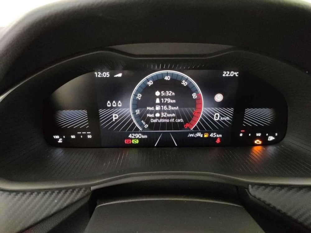 Skoda Scala usata a Varese (13)