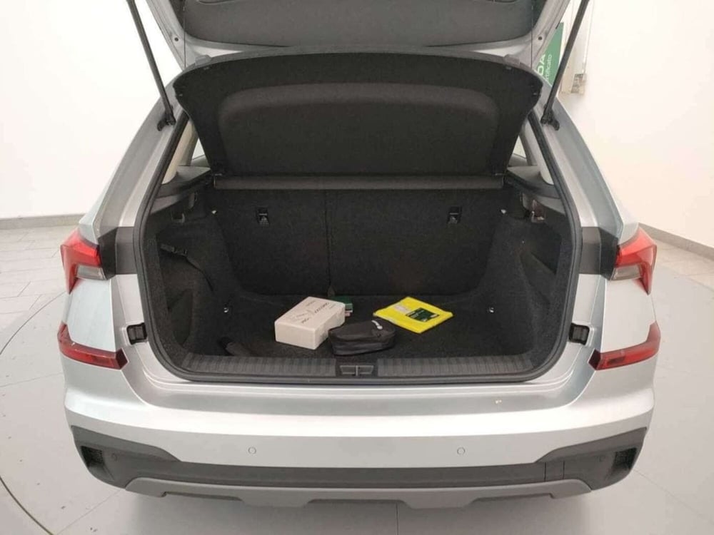 Skoda Kamiq nuova a Varese (9)