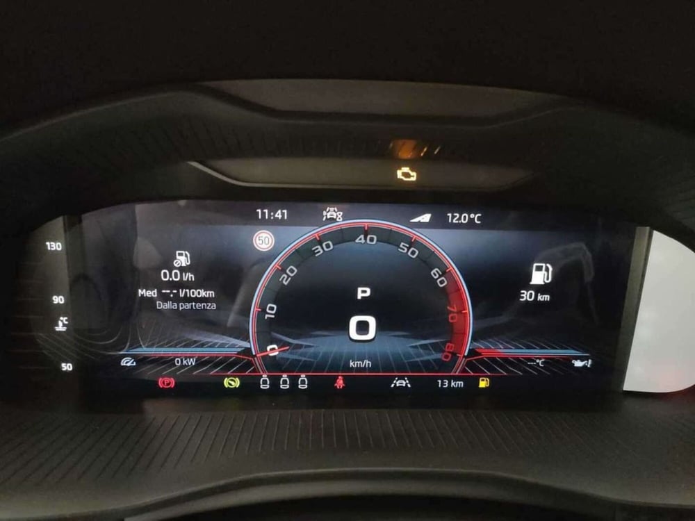 Skoda Kamiq nuova a Varese (14)