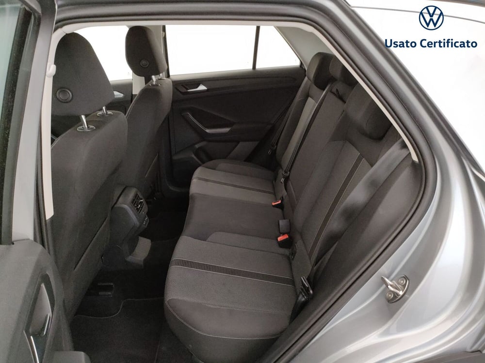 Volkswagen T-Roc usata a Varese (11)