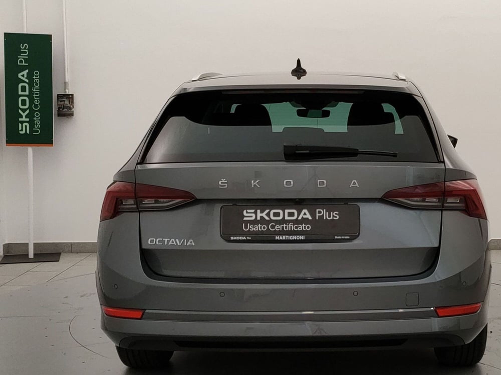 Skoda Octavia Station Wagon usata a Varese (4)
