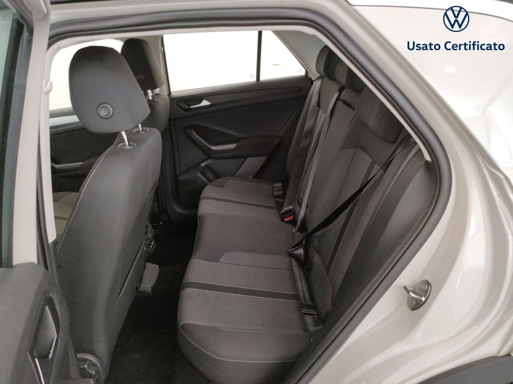 Volkswagen T-Roc usata a Varese (11)
