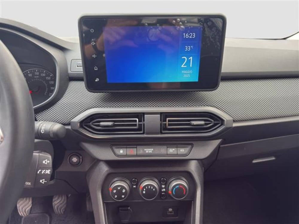 Dacia Sandero usata a Bologna (14)