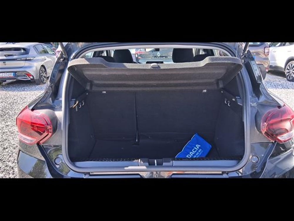 Dacia Sandero usata a Firenze (12)