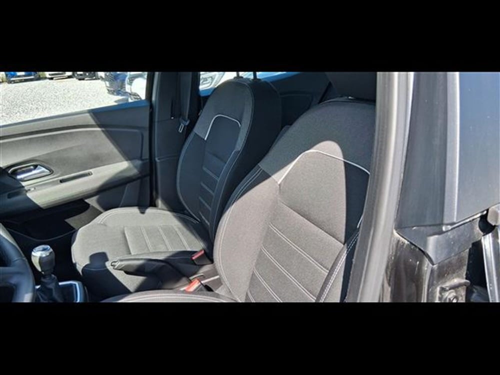 Dacia Sandero usata a Firenze (9)
