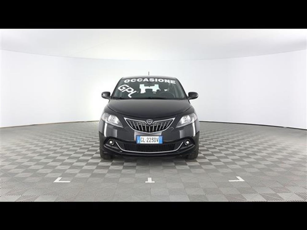 Lancia Ypsilon usata a Piacenza (3)