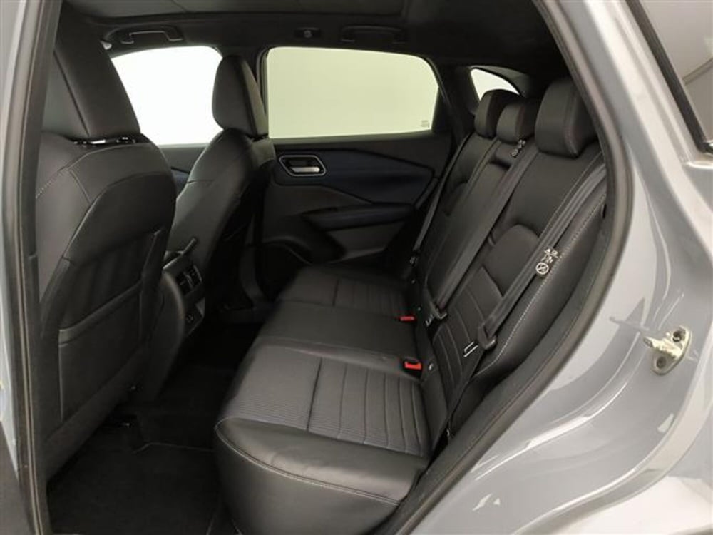 Nissan Qashqai usata a Milano (12)