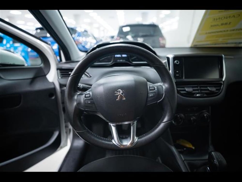 Peugeot 208 usata a Torino (12)