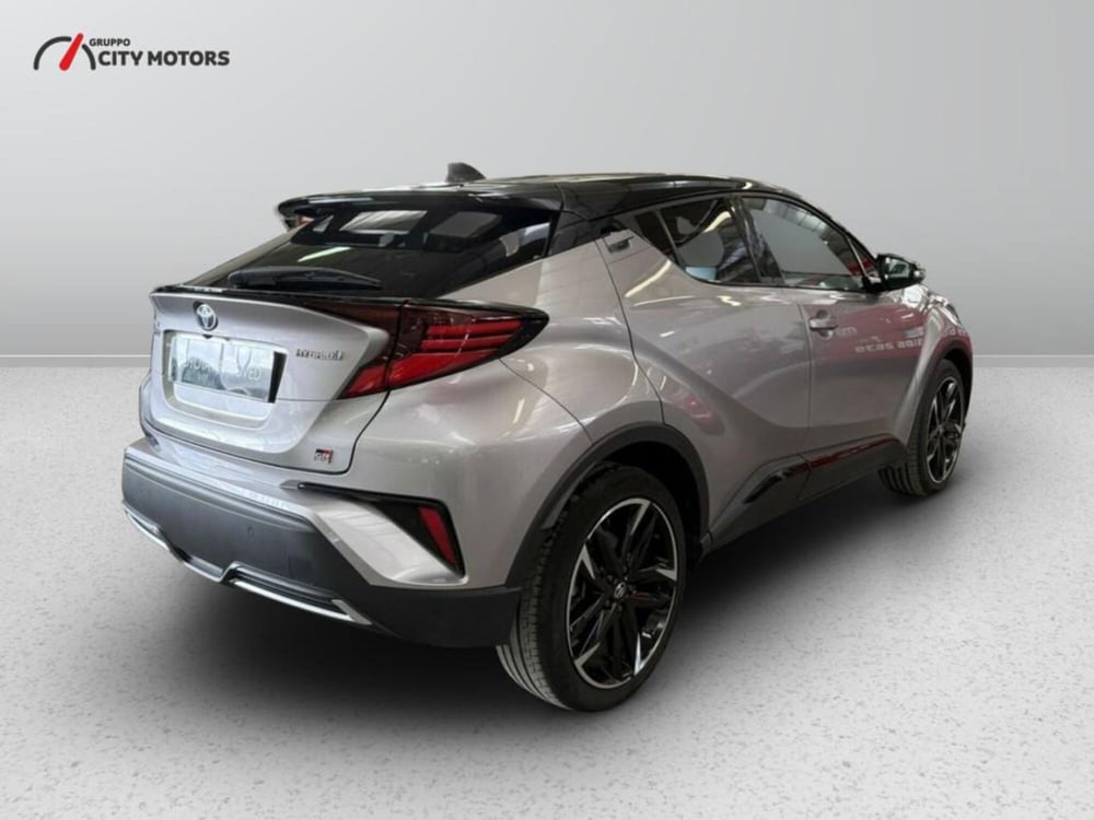 Toyota Toyota C-HR usata a Monza e Brianza (7)