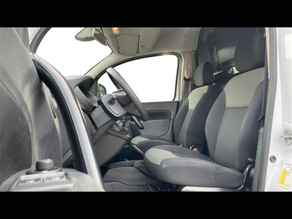 Renault Kangoo usata a Varese (12)