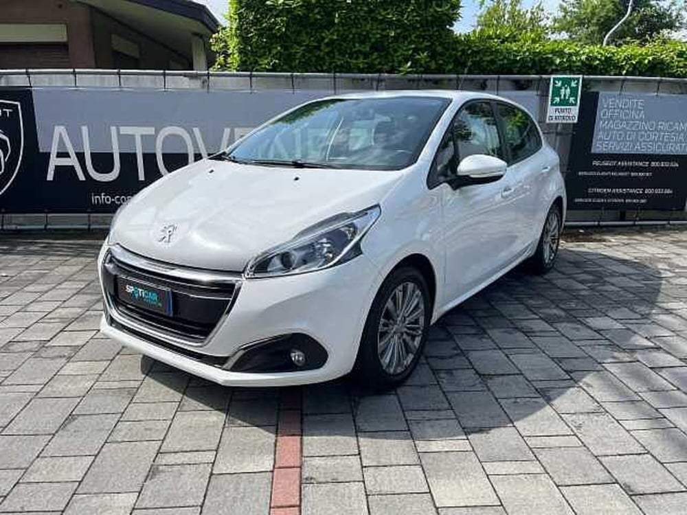 Peugeot 208 usata a Venezia