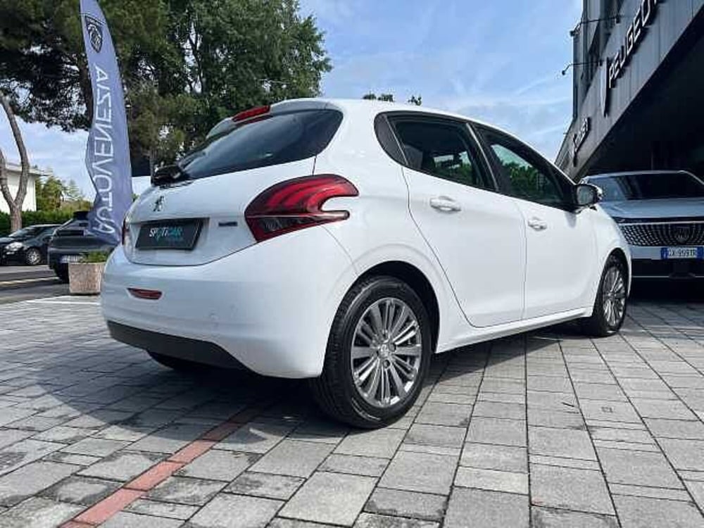 Peugeot 208 usata a Venezia (15)