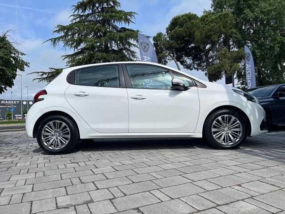 Peugeot 208 usata a Venezia (16)