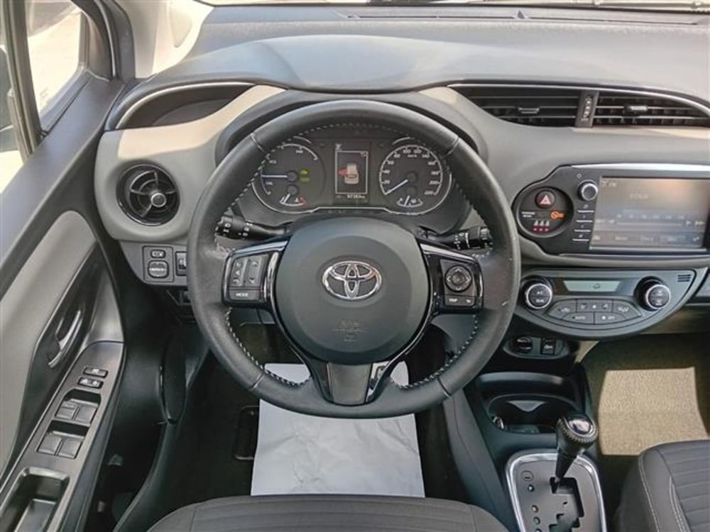 Toyota Yaris usata a Firenze (8)