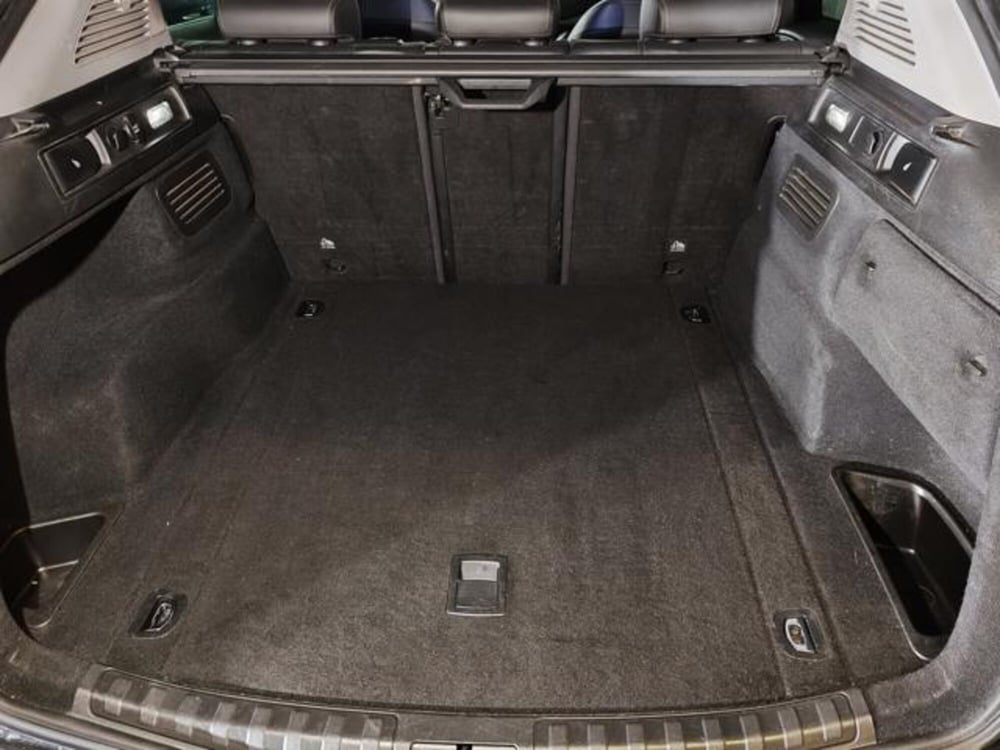 Alfa Romeo Stelvio usata a Torino (19)