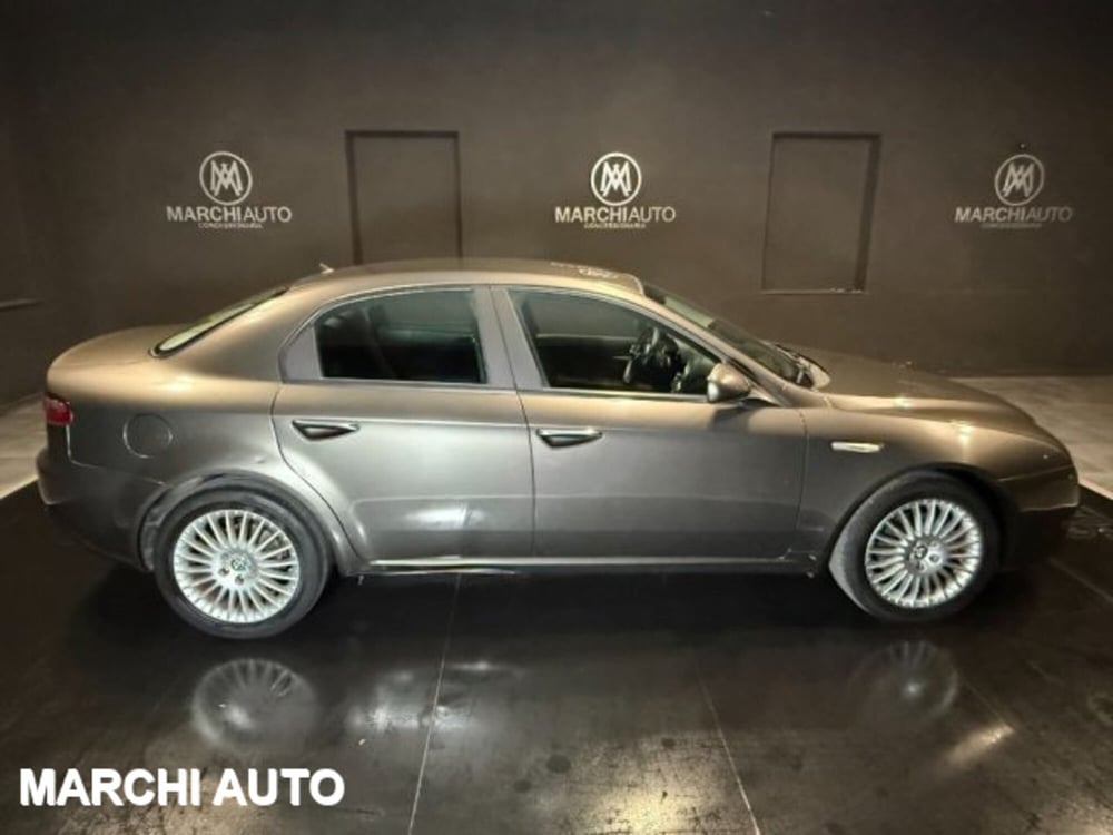 Alfa Romeo 159 usata a Perugia (4)