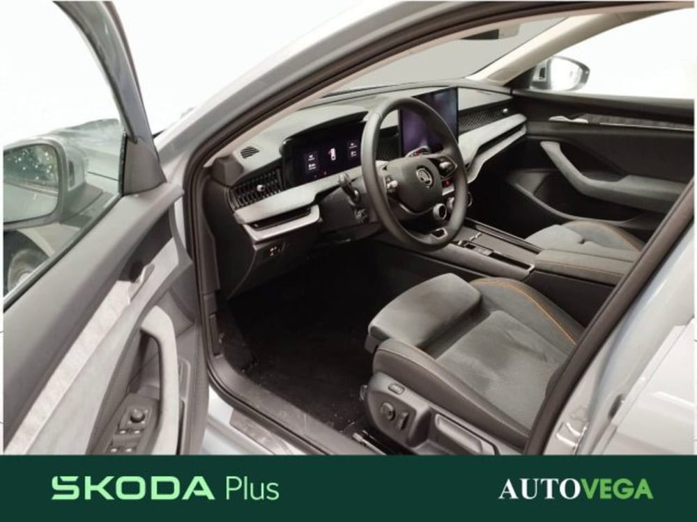 Skoda Superb nuova a Vicenza (6)