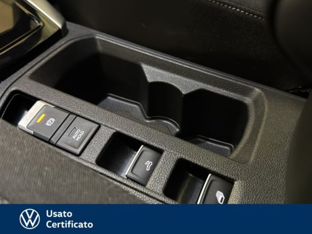 Volkswagen T-Roc Cabrio usata a Vicenza (15)