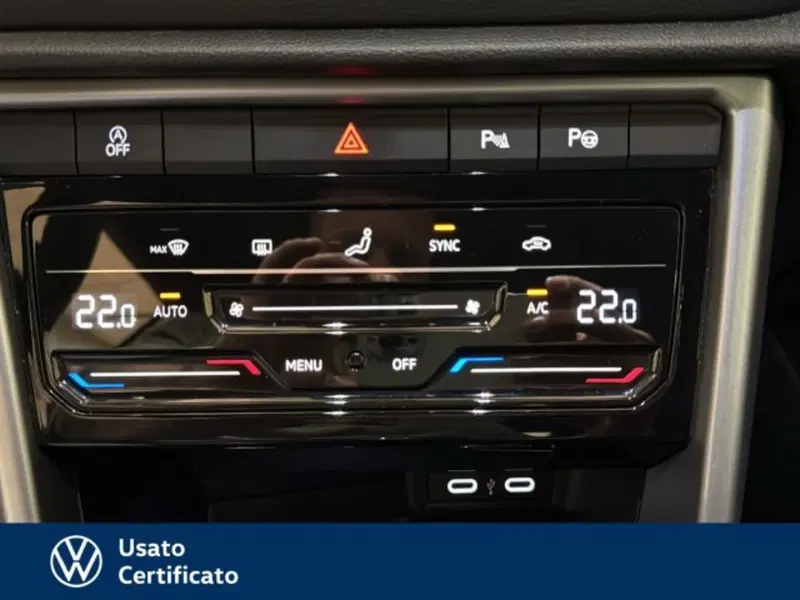 Volkswagen T-Roc Cabrio usata a Vicenza (14)