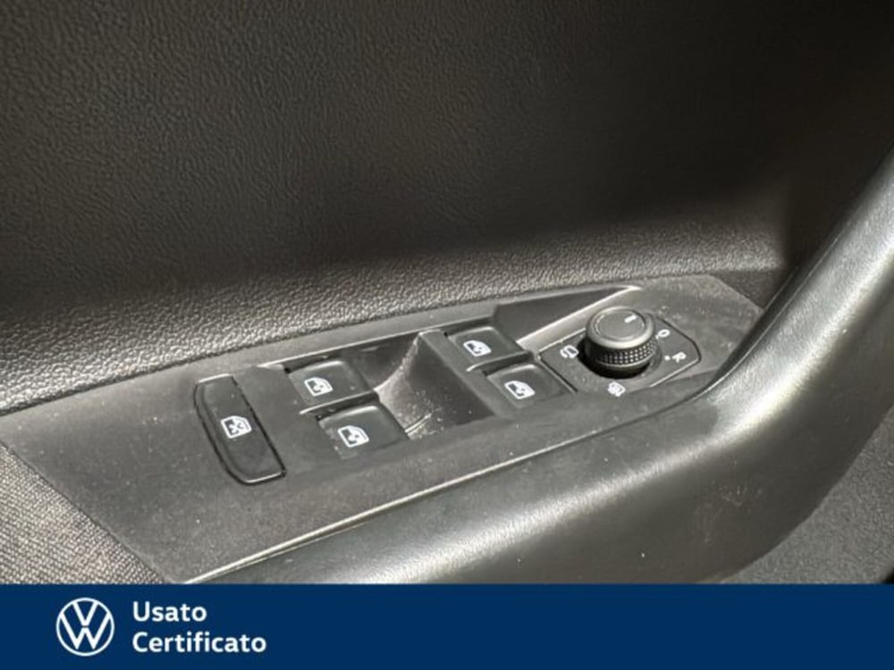 Volkswagen Taigo usata a Vicenza (13)