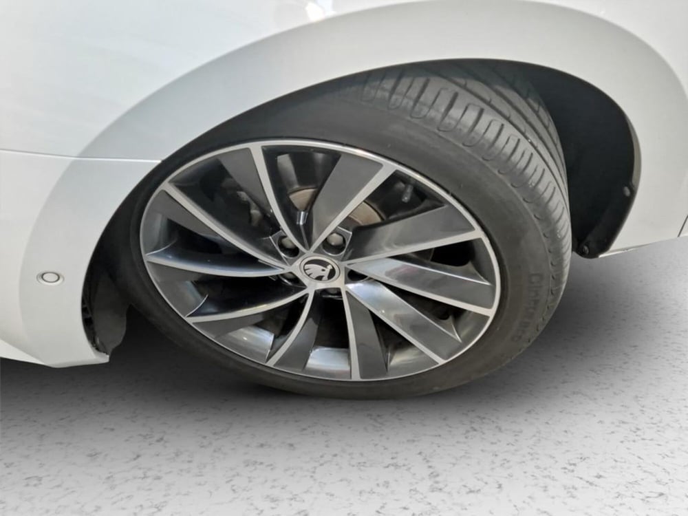 Skoda Superb usata a Padova (9)