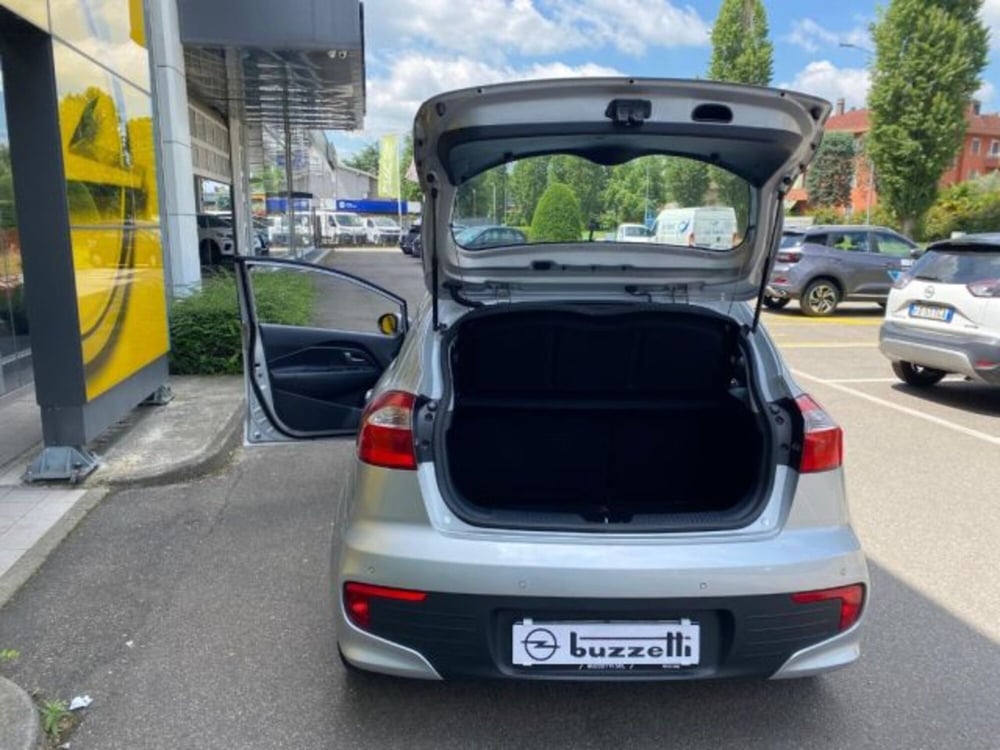 Kia Rio usata a Milano (15)