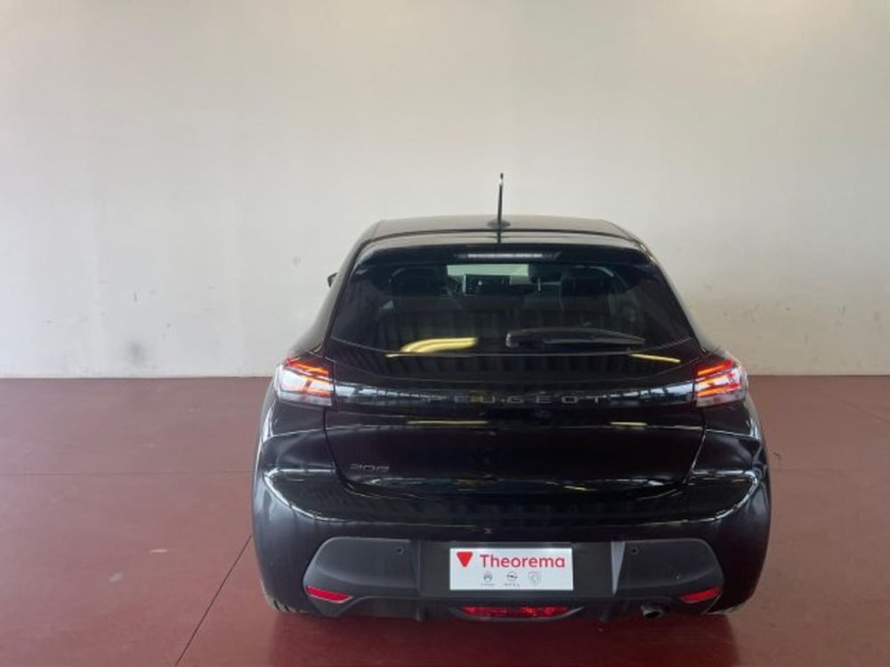 Peugeot 208 nuova a Torino (4)
