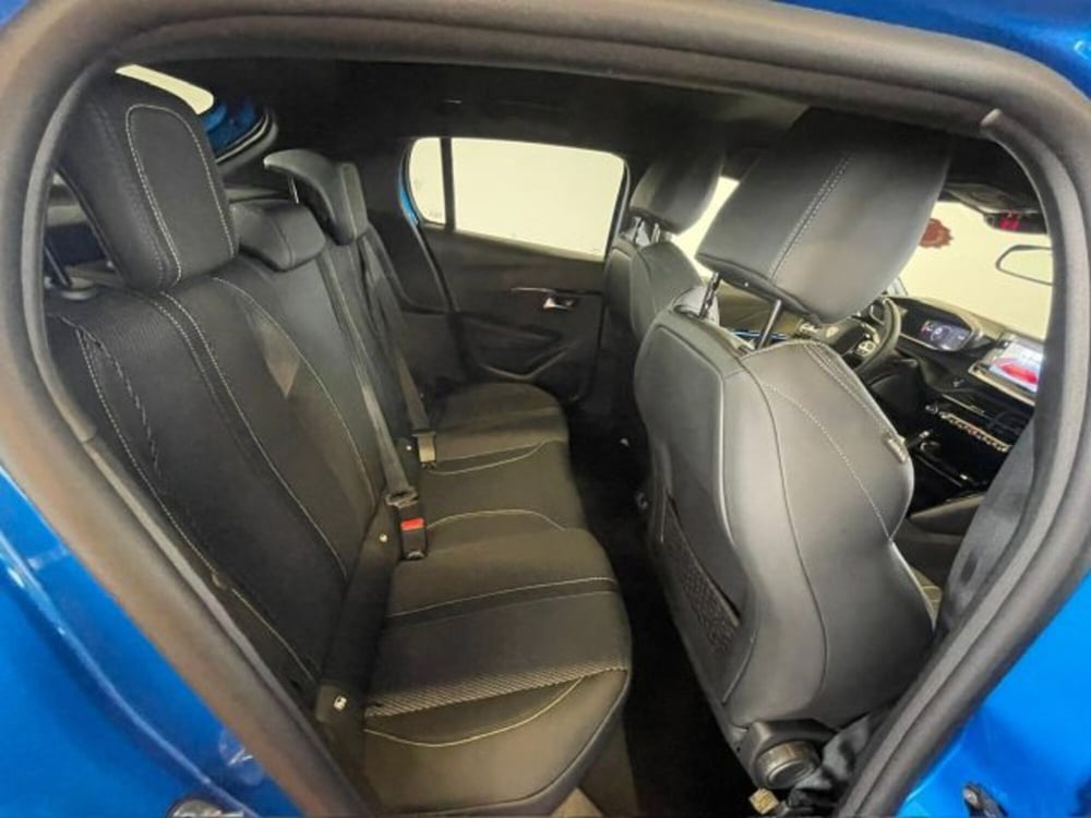 Peugeot 208 nuova a Torino (18)