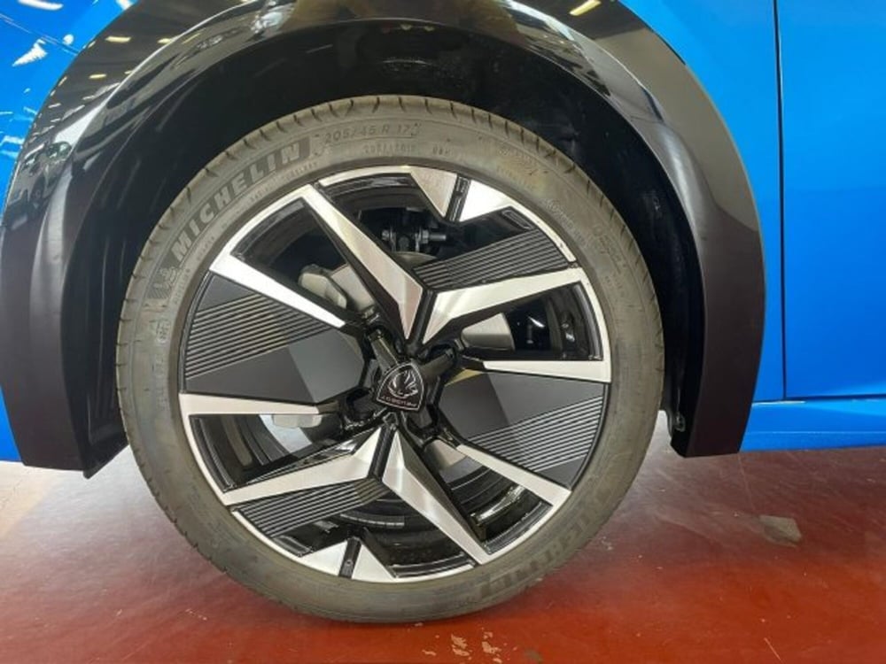 Peugeot 208 nuova a Torino (9)