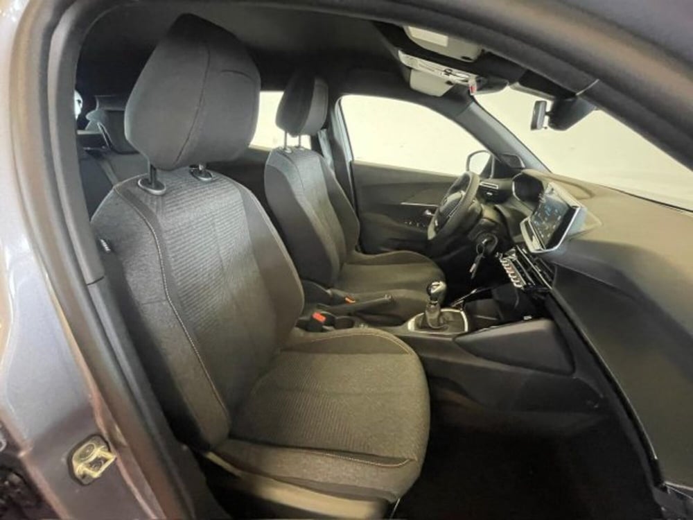 Peugeot 2008 nuova a Torino (13)