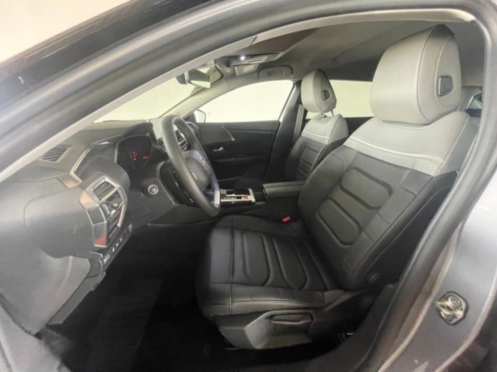 Citroen C5 X nuova a Torino (13)