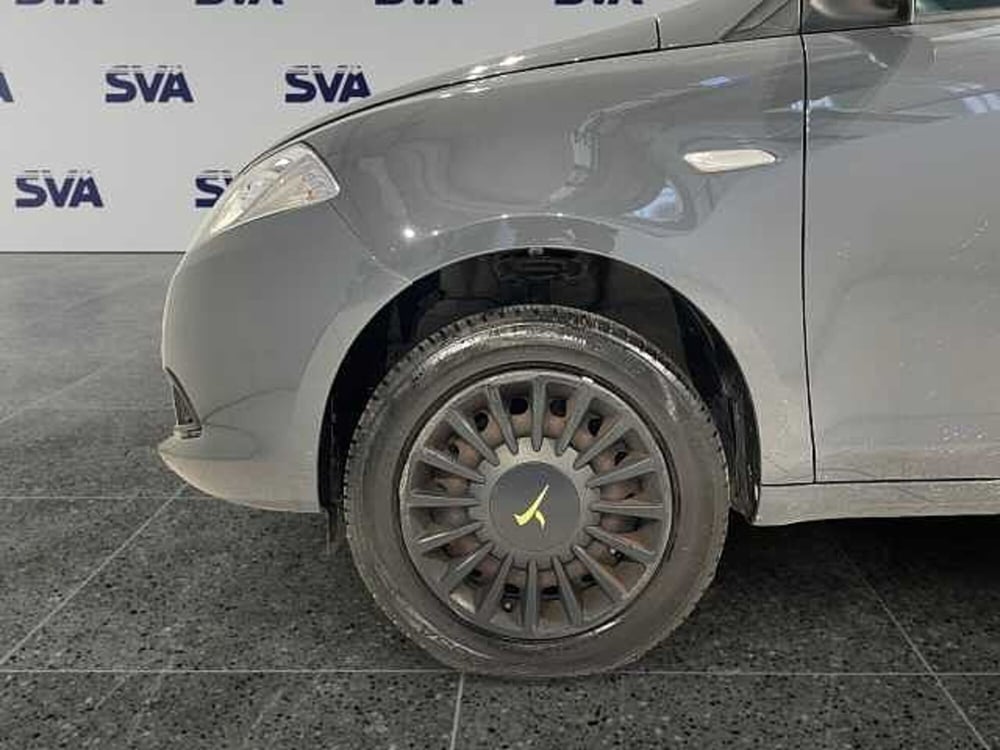 Lancia Ypsilon usata a Ravenna (6)